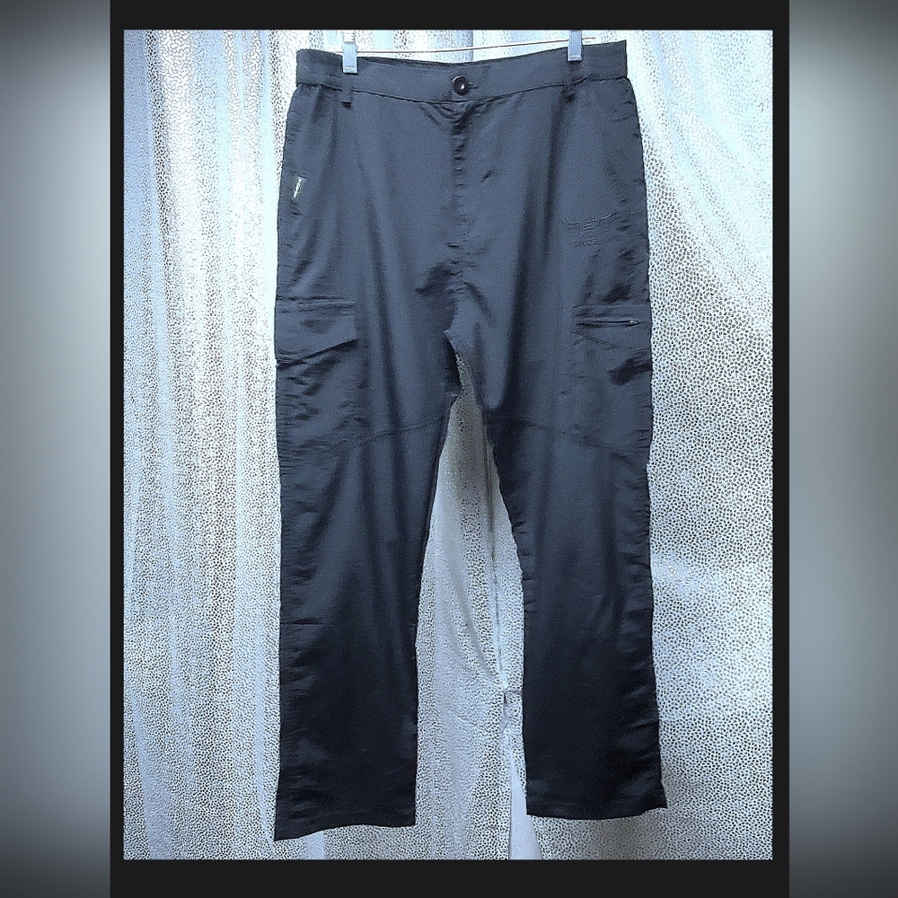 Men Outdoor Hiking Camping Pant.